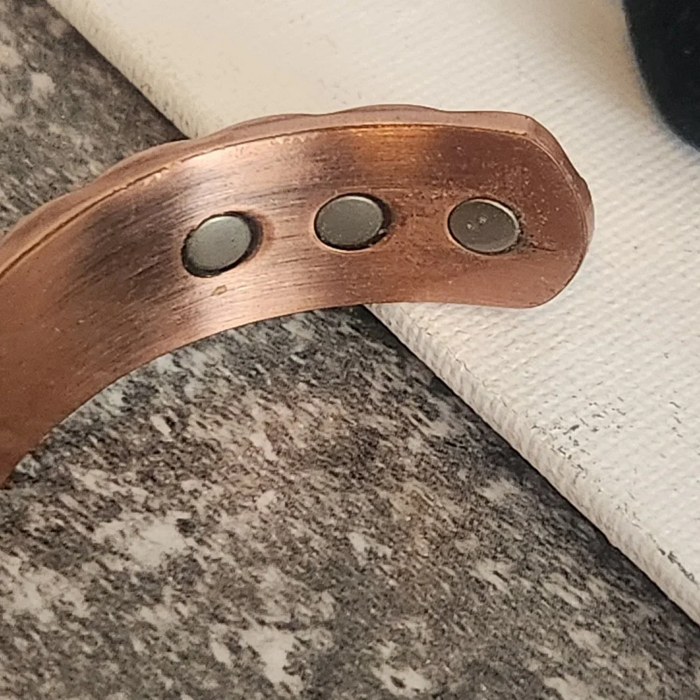 Earth Therapy‎ Copper Magnetic Bracelet Cuff Link Style Textured Adjustable 7.8